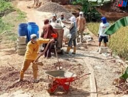 Pembangunan Rabat Beton Didusun 04 Bandung Baru Barat Mendapat Antusias dan Sambutan baik Warga.