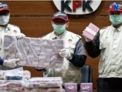 KORUPTOR DI NEGERI KONOHA