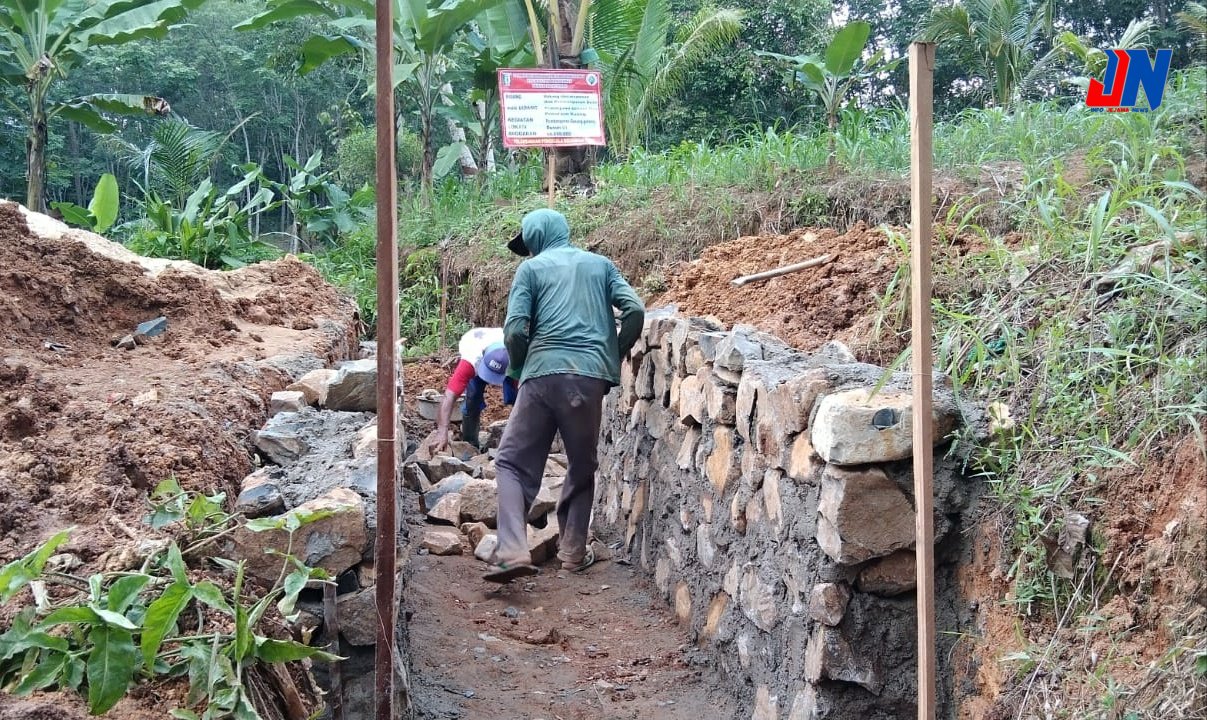 Pekon Banyumas Meralisasikan Pembangunan Gorong-gorong DD 2024