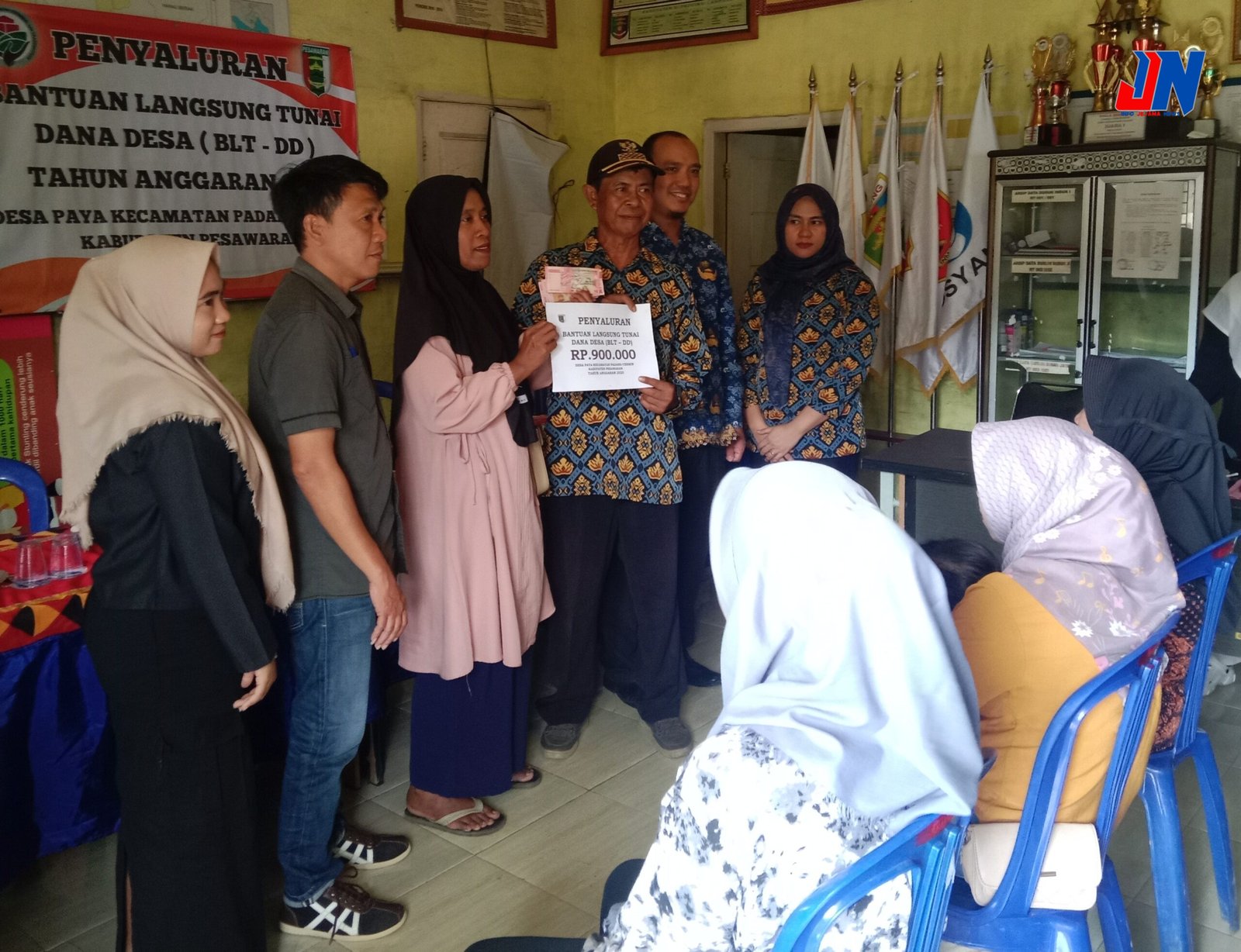 Penyaluran BLT-DD Tahap Dua di Desa Paya