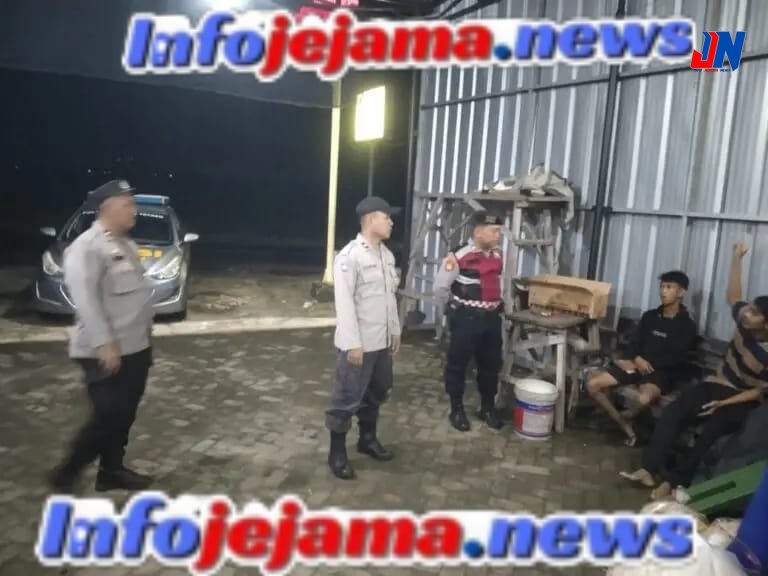 Polsek Gedong Tataan Intensifkan Patroli Malam, Wujudkan Keamanan Lewat Pendekatan Humanis