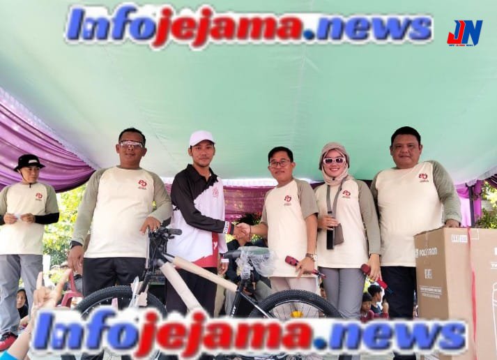 Jalan Sehat Kecamatan Marga Punduh Semarakkan HUT Kabupaten Pesawaran dan HUT RI ke-80.Kamís, 07 Agustus 2025.