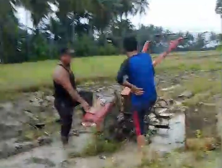 Hujan Deras Guyur Pesawaran, Aktivitas Bajak Sawah Terhenti, Buruh Rugi Pendapatan