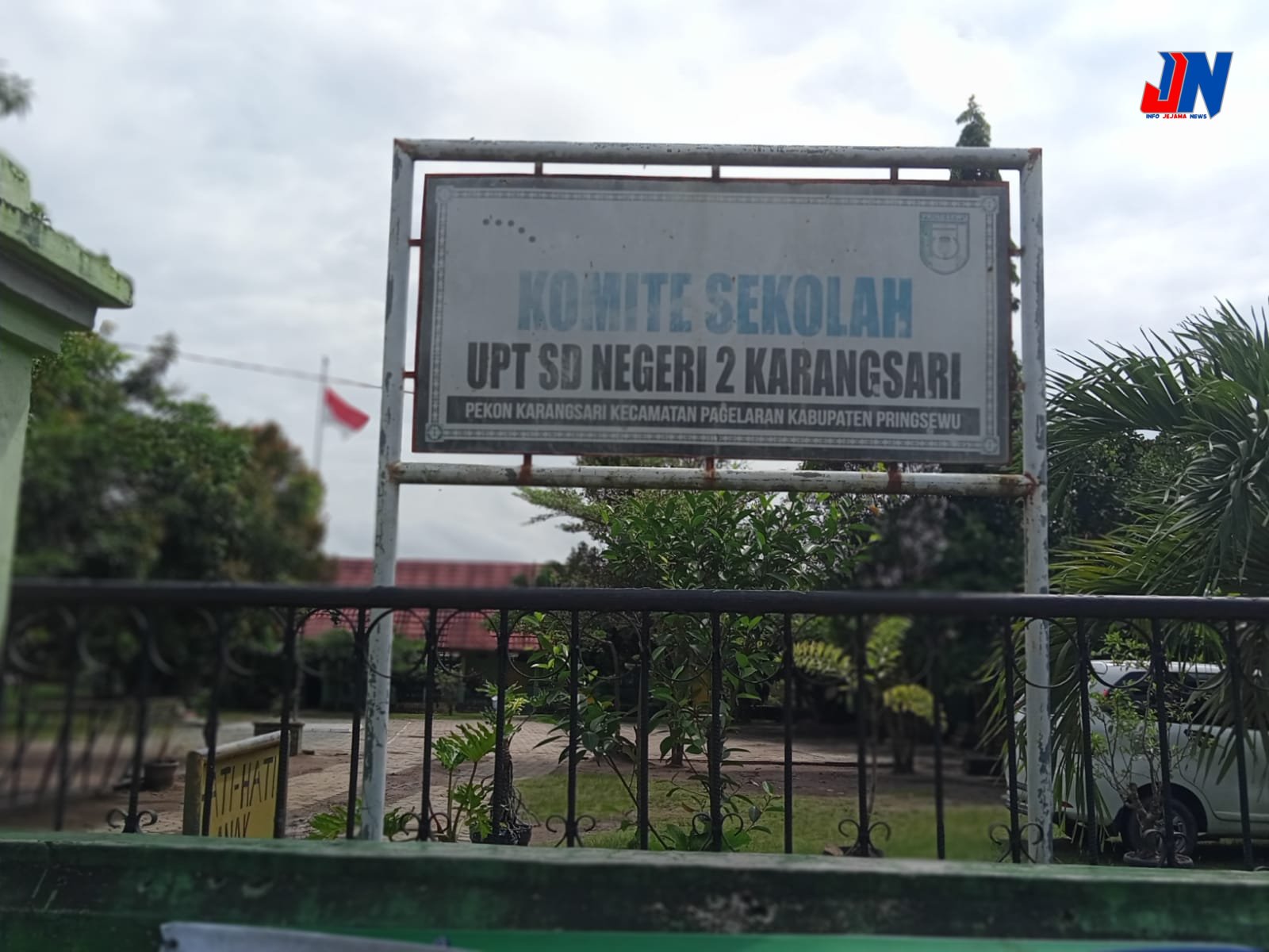 Diduga Menghindar,Kepala Sekolah SDN 2 Karang Sari Sulit Ditemui Awak Media